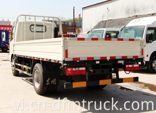 Single Cabin Diesel 2 Tons Light Truck Back